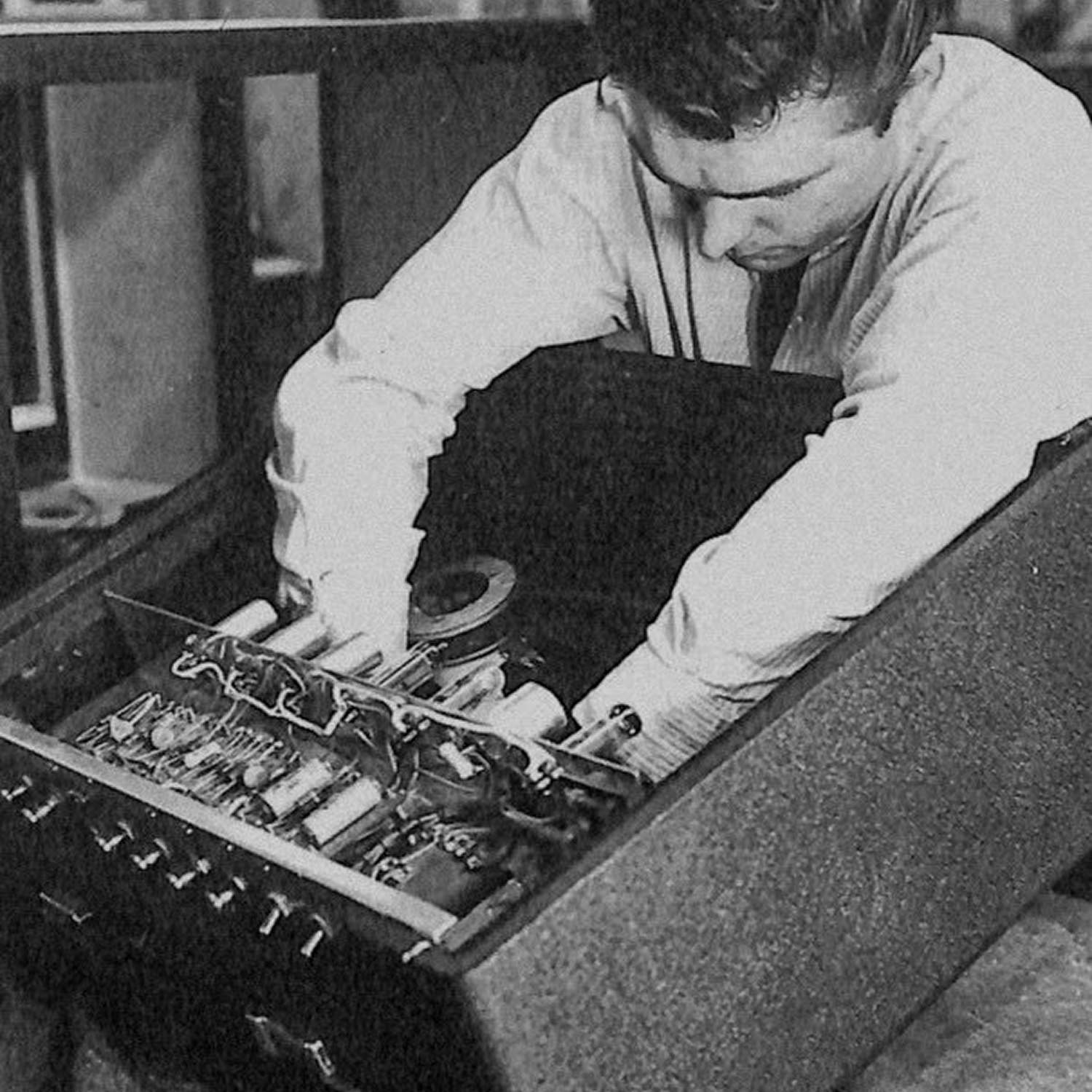 1967：供不应求的 MARSHALL 吉他音箱