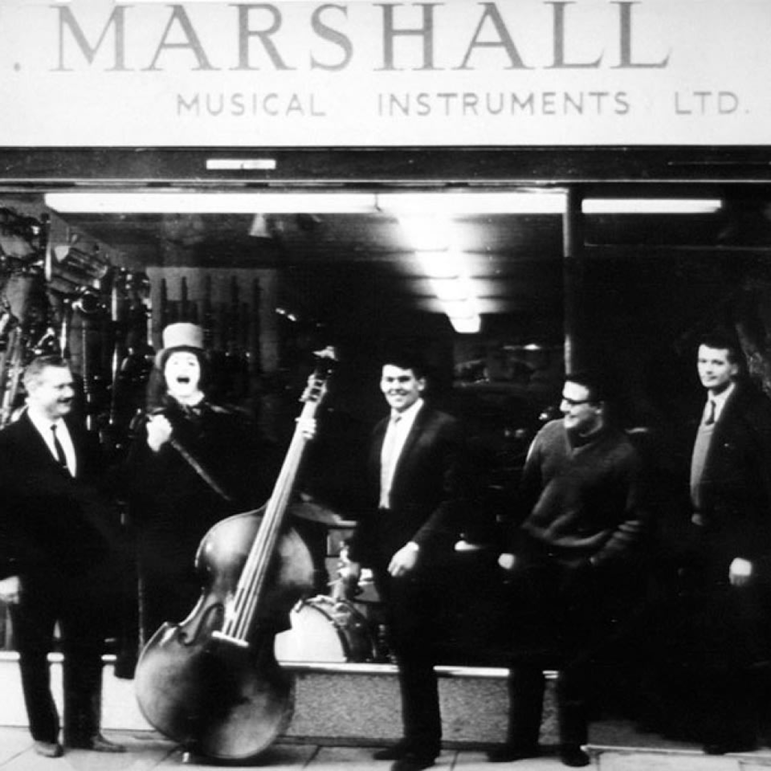 1960 年正式营业 ——“Jim Marshall and Son”